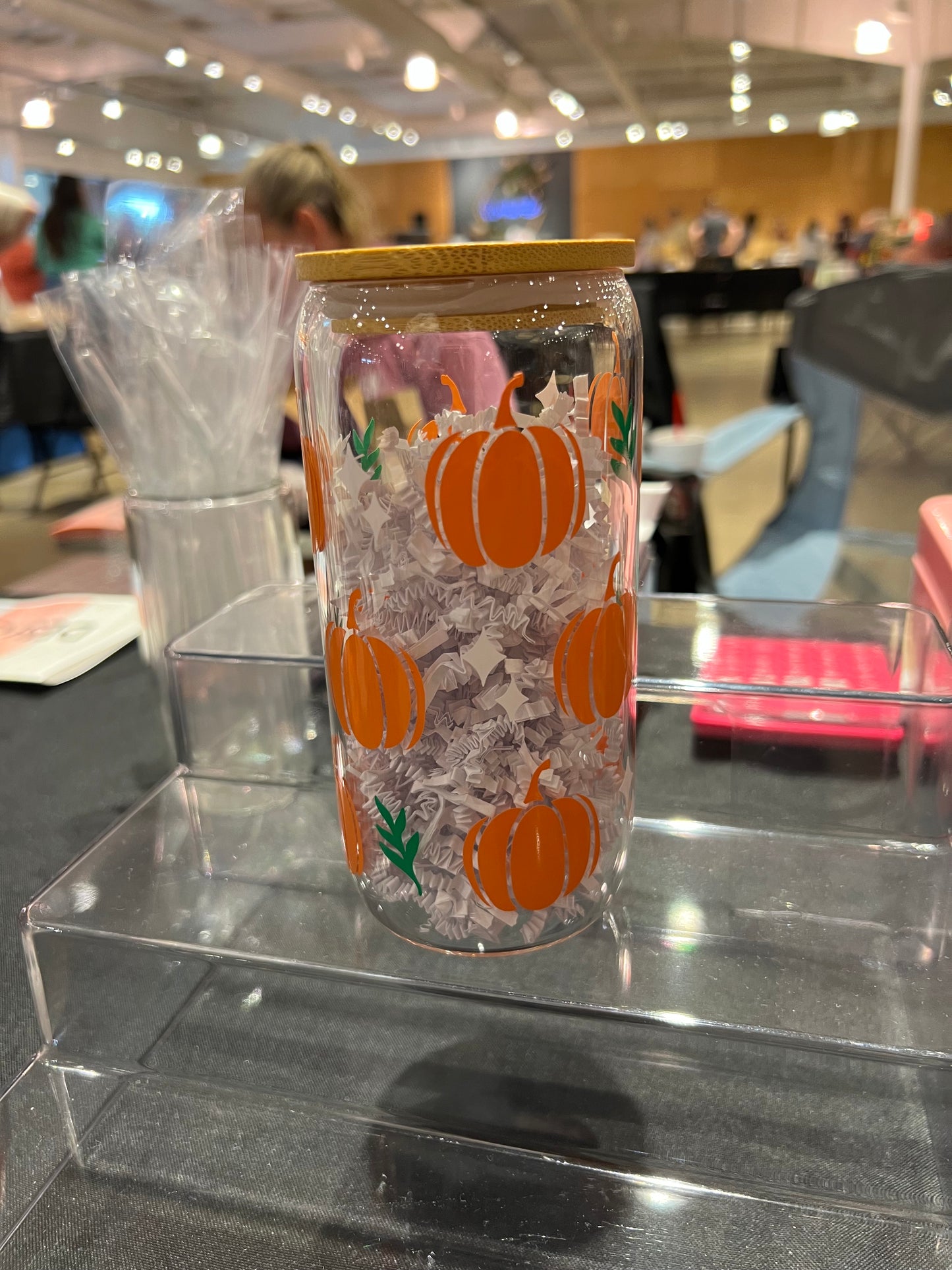 Pumpkin & Leaves Glass Cup